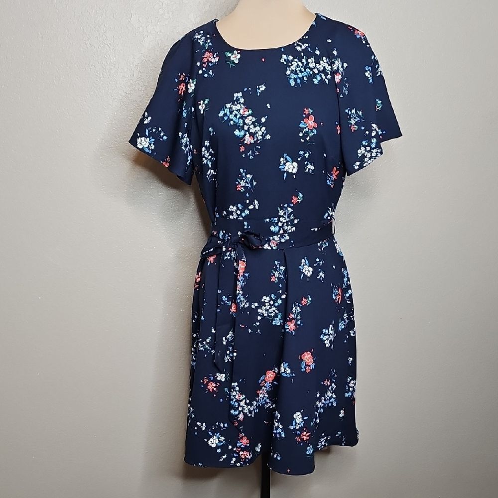 Banana Republic Navy Floral Short-Sleeve Tie-Waist Dress